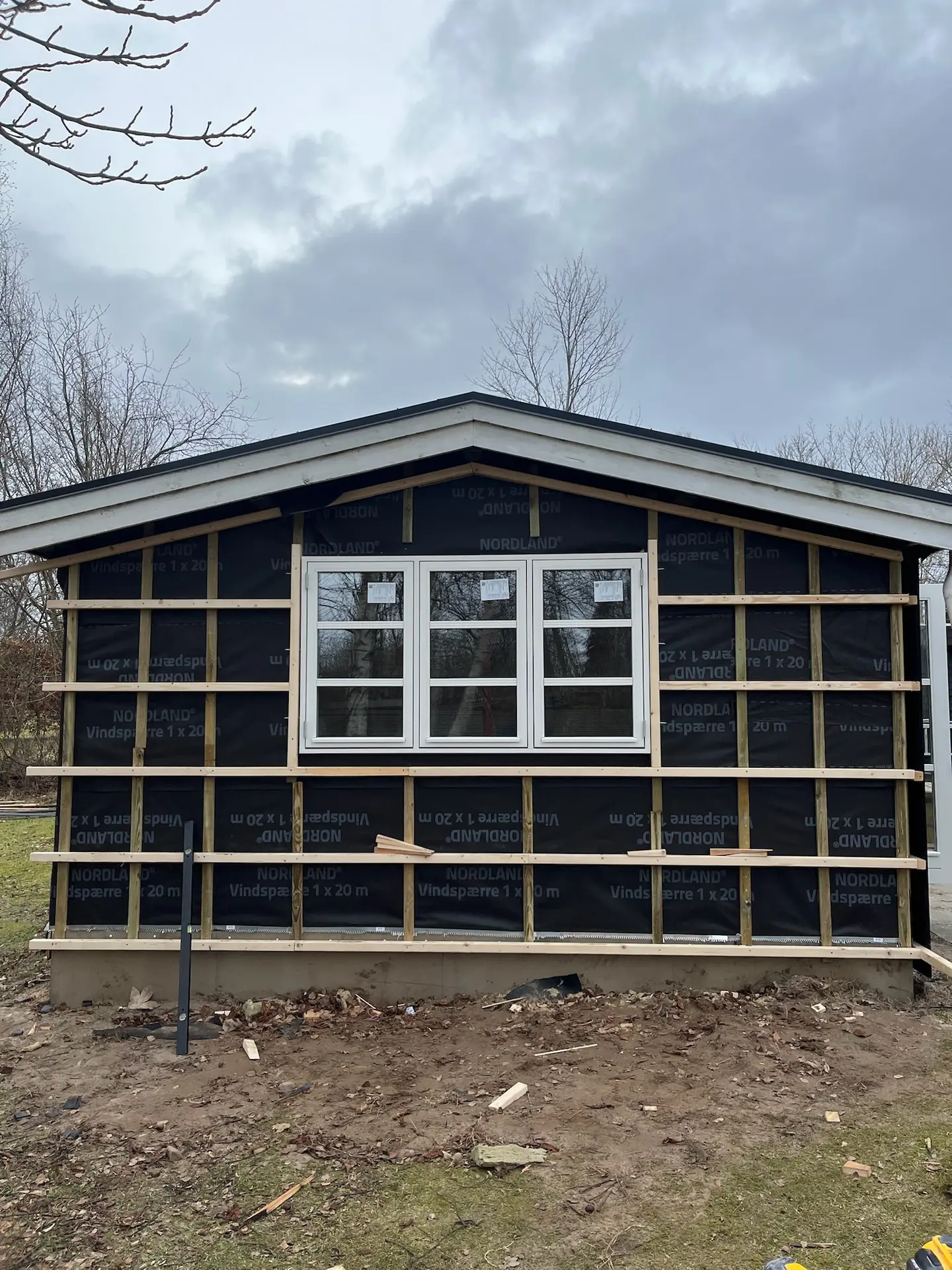 Projekter med døre & vinduer, Fjordlandets Tømrer & Byg